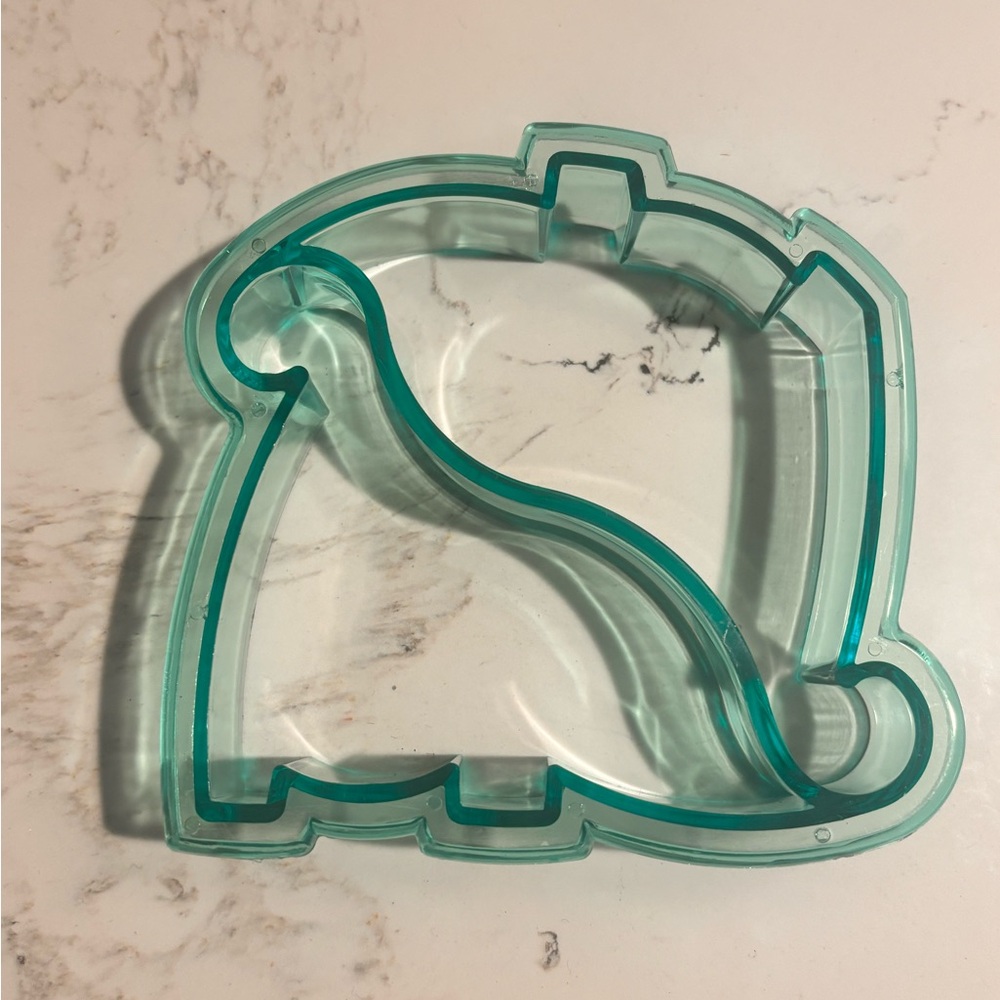 Colorful Sandwich Cutter Set - NIB - Picture 3 of 7